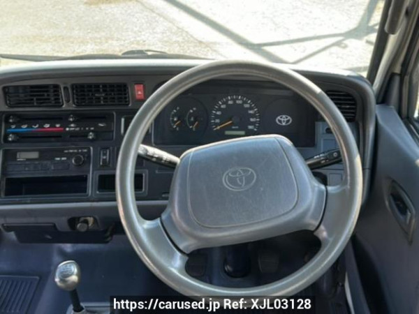 Used 2003 MT toyota hiace-van LH168V Image[17]