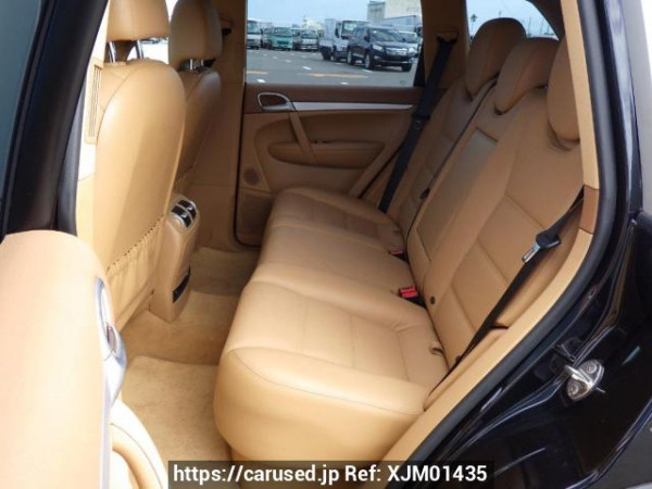 Used 2010 AT porsche cayenne 9PAM5501 Image[15]