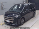 Toyota Noah ZWR90W