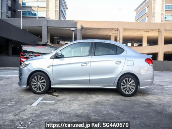 Used 2015 AT mitsubishi mirage-sedan null Image[6]