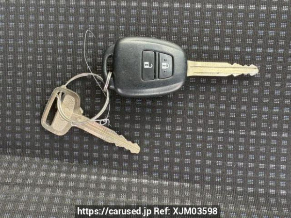 Used 2014 AT toyota vitz KSP130 Image[29]