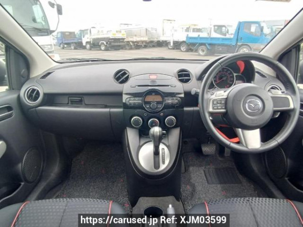 Used 2013 AT mazda demio DE5FS Image[18]