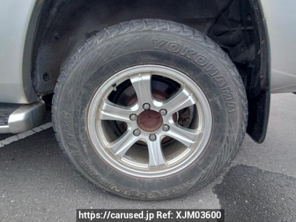 Used 2004 AT toyota hilux-surf RZN215W Image[29]