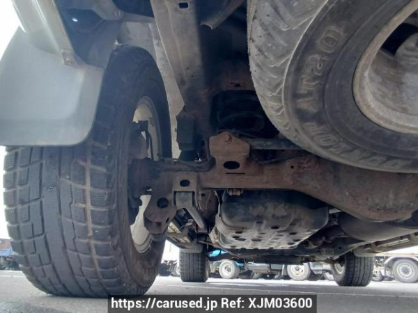 Used 2004 AT toyota hilux-surf RZN215W Image[30]