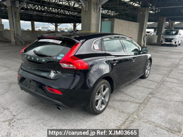 Used 2013 AT volvo v40 MB4164T Image[6]