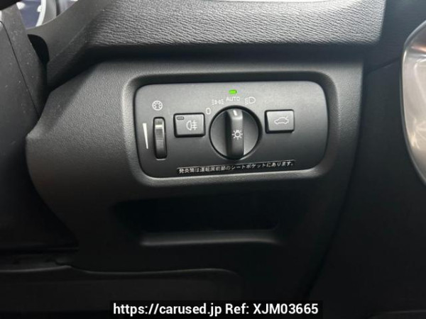 Used 2013 AT volvo v40 MB4164T Image[29]