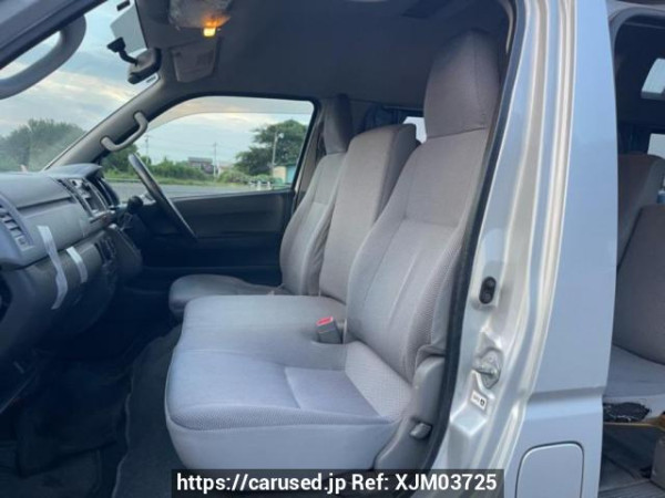 Used 2005 AT toyota hiace-van TRH200K Image[13]
