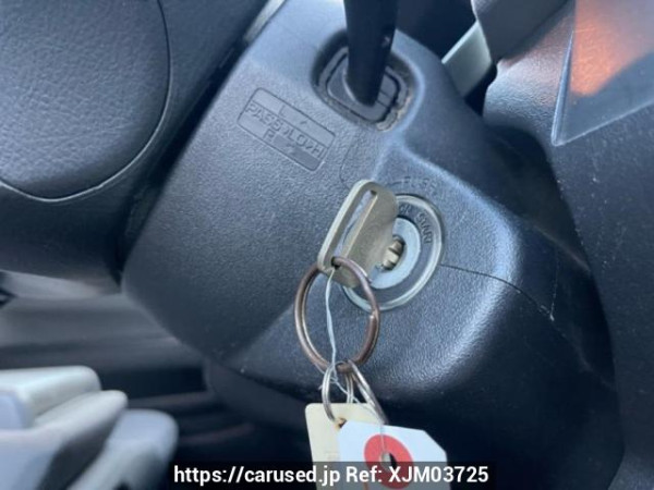 Used 2005 AT toyota hiace-van TRH200K Image[26]