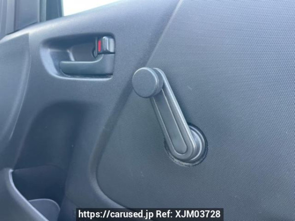 Used 2006 AT toyota hiace-van KDH205K Image[32]