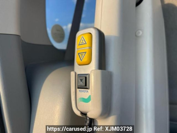 Used 2006 AT toyota hiace-van KDH205K Image[33]