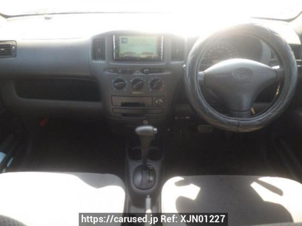 Used 2004 AT toyota probox-van NCP50V Image[15]