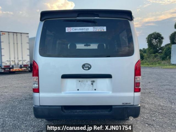 Used 2005 AT toyota hiace-van KDH205V Image[5]