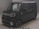 Daihatsu Wake LA700S