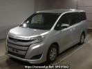 Toyota Noah ZRR80G