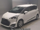 Toyota Sienta NHP170G