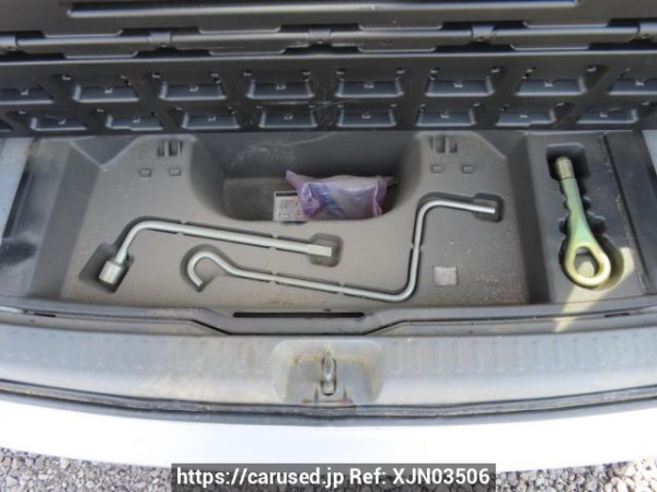 Used 2004 AT toyota sienta NCP81G Image[44]