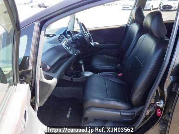 Used 2012 AT honda fit GE6 Image[14]