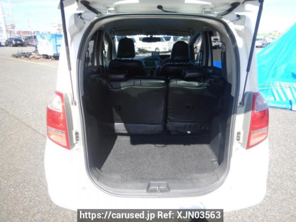 Used 2006 AT toyota ractis NCP100 Image[8]