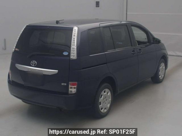 Used 2017 AT toyota isis ZGM15G Image[1]