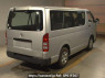 Used 2005 AT toyota regiusace-van TRH200V Image[1]