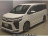 Used 2018 AT toyota voxy ZRR80W Image[0]