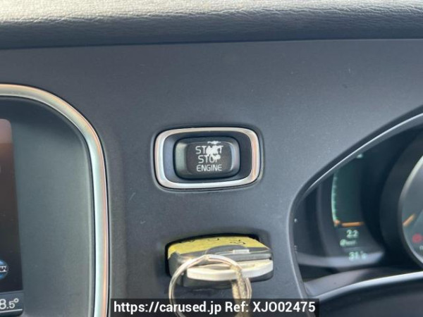 Used 2013 AT volvo v40 MB4164T Image[22]