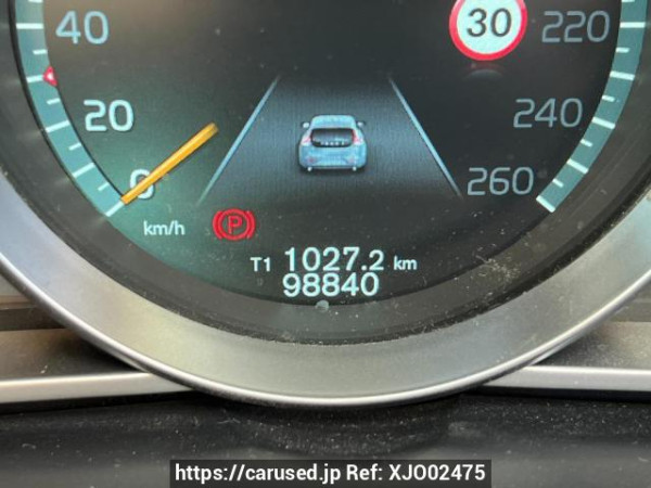 Used 2013 AT volvo v40 MB4164T Image[24]