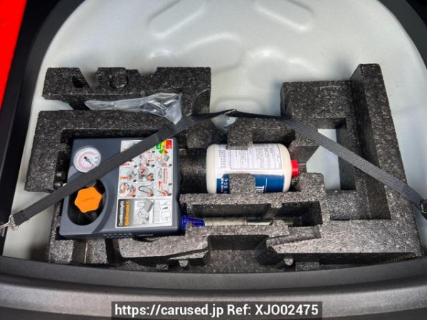 Used 2013 AT volvo v40 MB4164T Image[35]