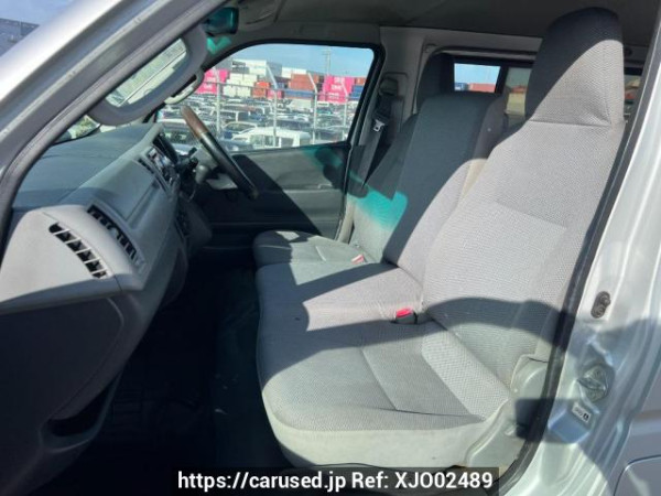 Used 2004 AT toyota hiace-van KDH205V Image[13]