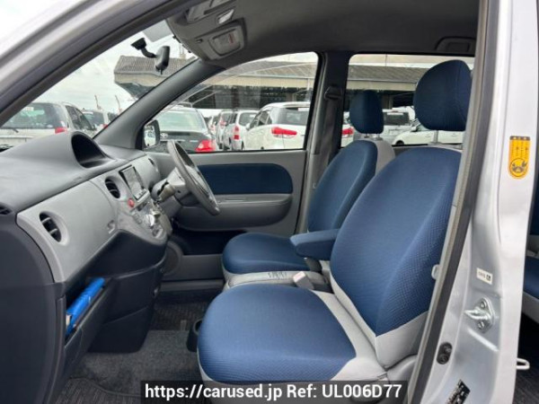 Used 2004 AT toyota sienta NCP81G Image[13]