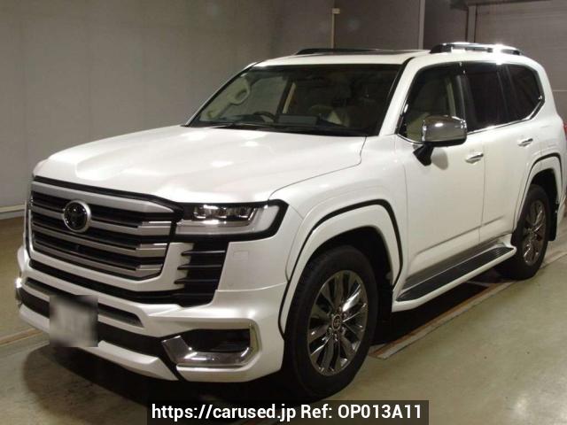 Buy Used 2024 Toyota Land Cruiser VJA300W (OP013A11