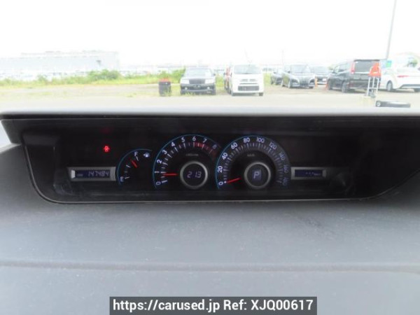 Used 2008 AT toyota voxy ZRR70G Image[24]