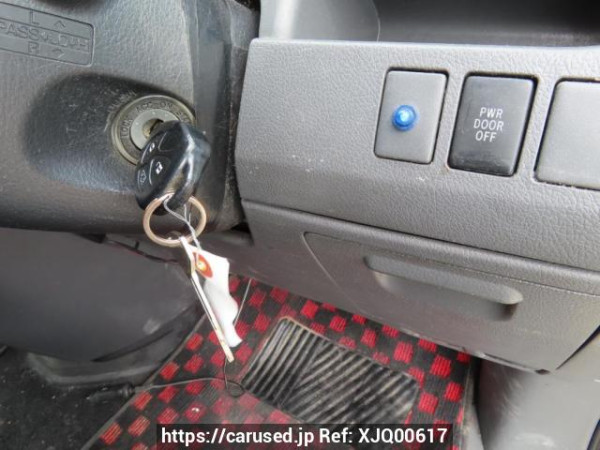 Used 2008 AT toyota voxy ZRR70G Image[31]