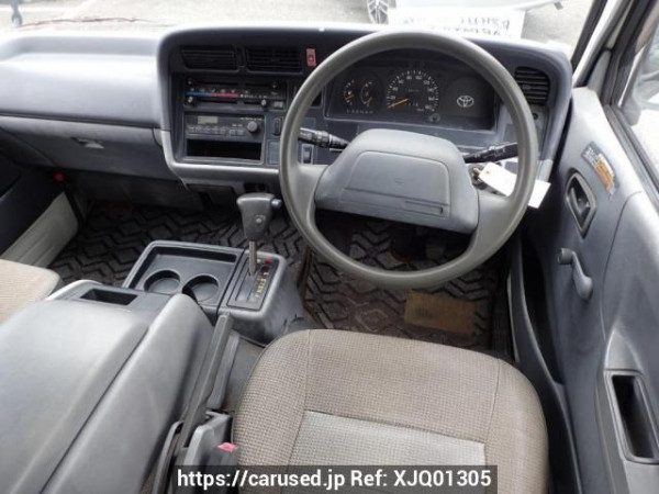 Used 1995 AT toyota hiace-wagon RZH111G Image[16]