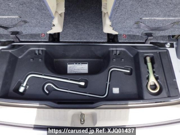 Used 2004 AT toyota sienta NCP81G Image[44]