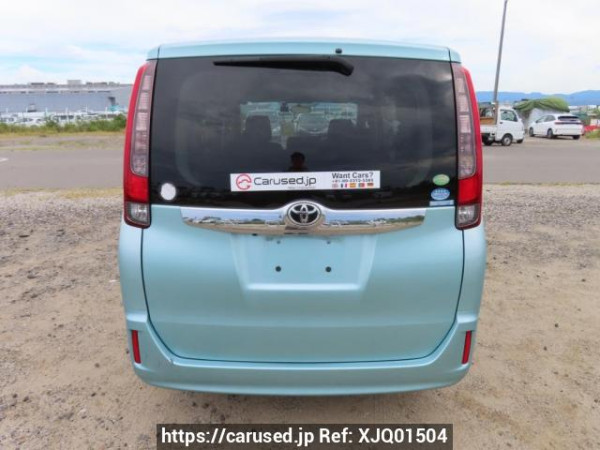 Used 2014 AT toyota noah ZRR80G Image[5]