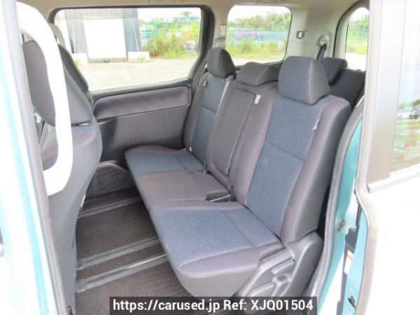 Used 2014 AT toyota noah ZRR80G Image[18]