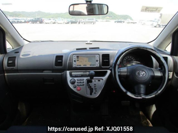 Used 2003 AT toyota wish ZNE10G Image[21]