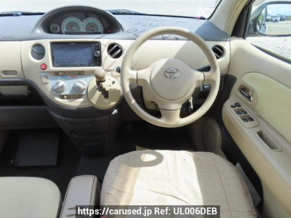 Used 2004 AT toyota sienta NCP81G Image[24]