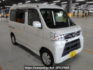Daihatsu Atrai Wagon S321G