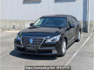 Toyota Crown Hybrid AWS210