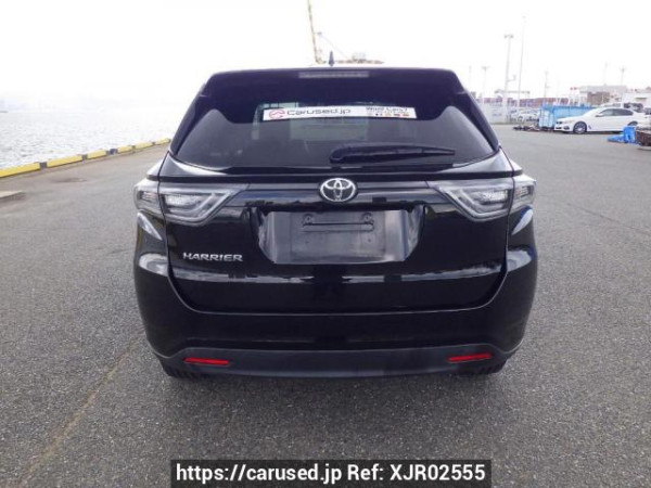 Used 2015 AT toyota harrier ZSU60W Image[5]