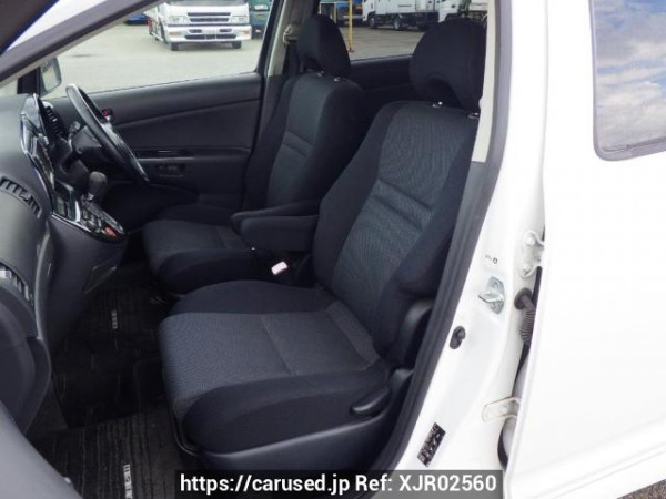Used 2004 AT toyota wish ZNE10G Image[14]