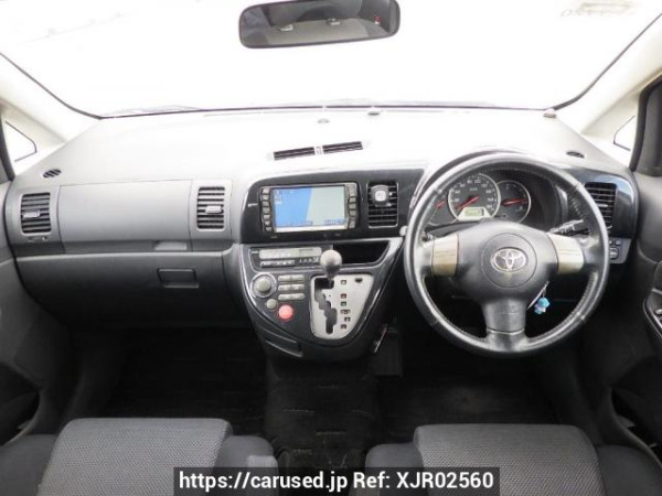 Used 2004 AT toyota wish ZNE10G Image[18]