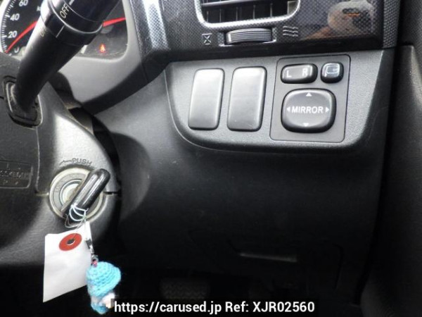 Used 2004 AT toyota wish ZNE10G Image[27]
