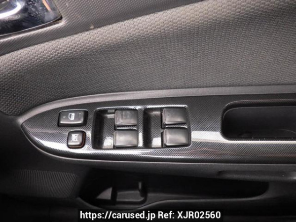 Used 2004 AT toyota wish ZNE10G Image[28]