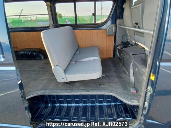 Used 2004 MT toyota regiusace-van KDH205V Image[14]