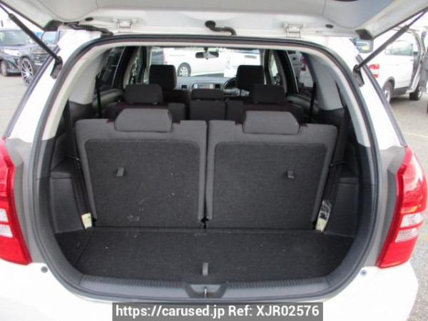 Used 2004 AT toyota wish ZNE10G Image[8]