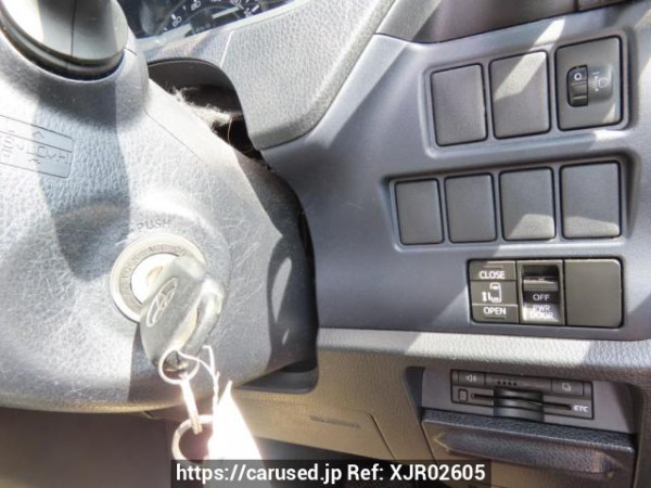 Used 2014 AT toyota noah ZRR80G Image[26]