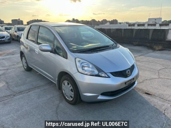Used 2010 AT honda fit GE6 Image[0]